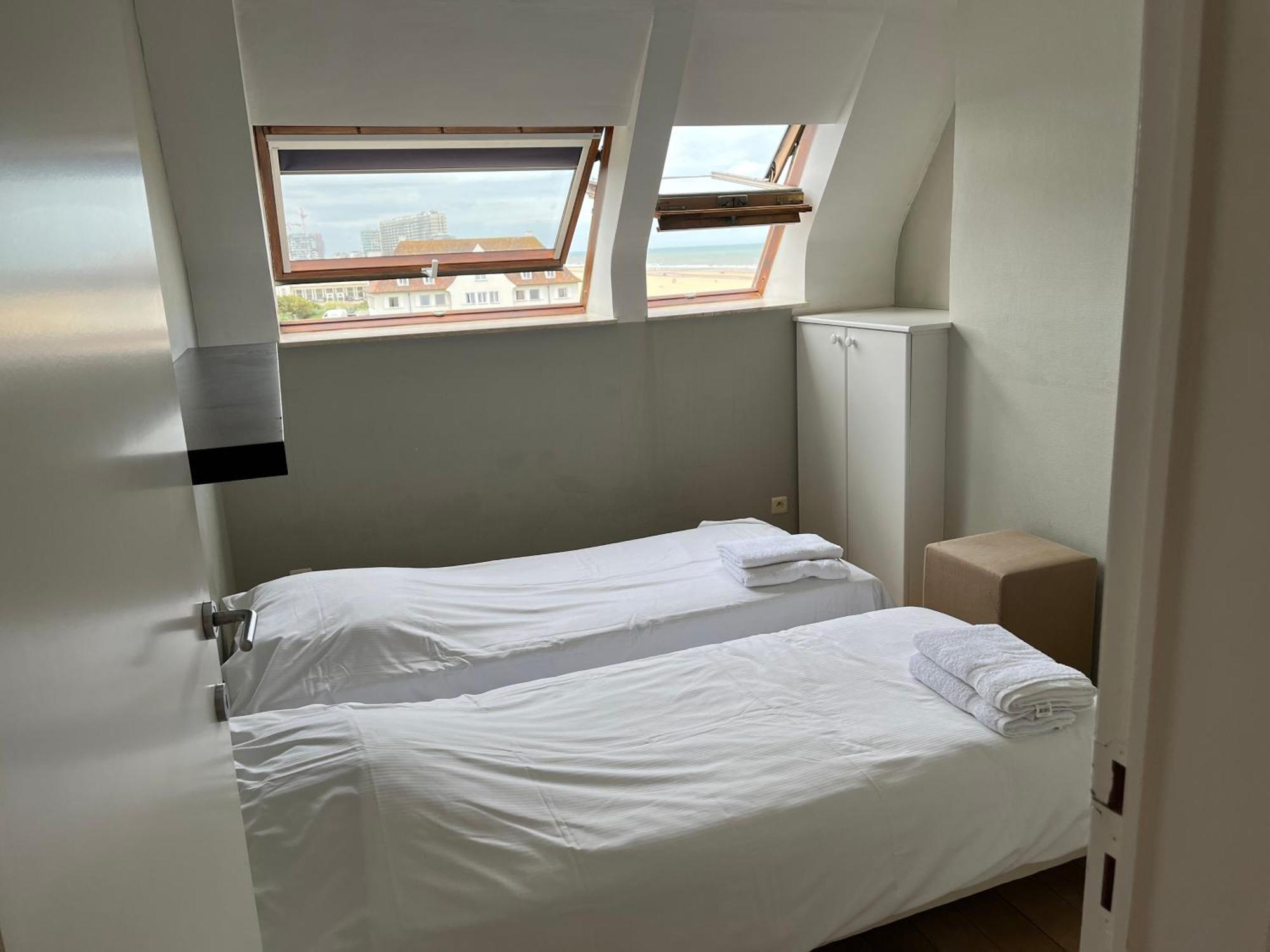 Appartement Penthouse De Vaughan -luxe Met Zeezicht Oostende