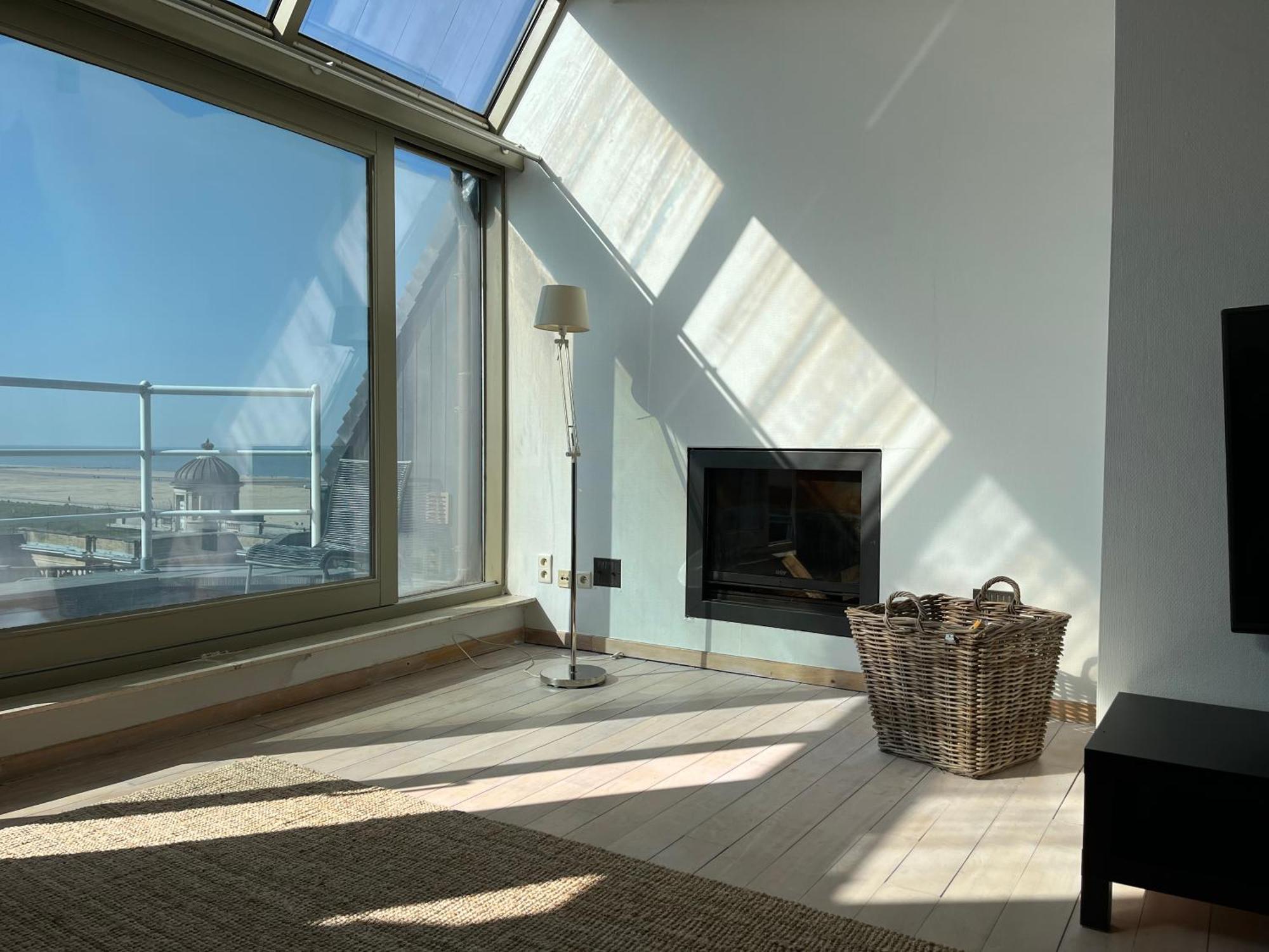 Penthouse De Vaughan -luxe Met Zeezicht